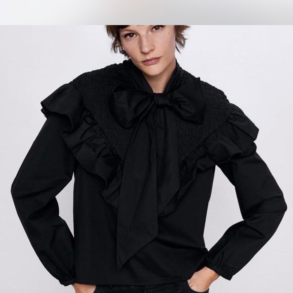 Black big Bow Tie Ruffle Blouse – Size Medium – New Without Tags